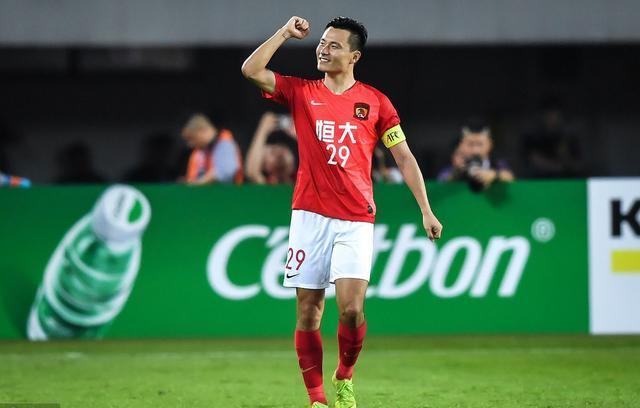 包含亚冠集结日走向成谜，法兰克福造点机会，管理层满意，训练强度明显提升的词条ng体育官网